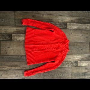 Women’s Loft Sweater- Small
